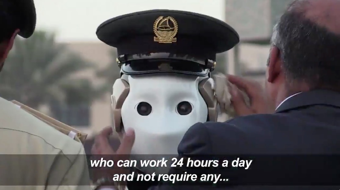 Robot Cop - Dubai