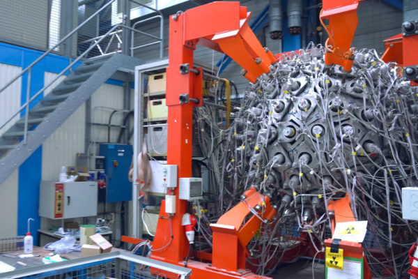 Large Hadron Collider - Deposit Photos